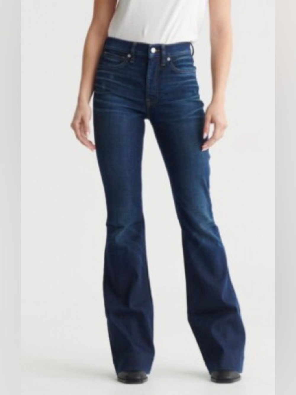 Lucky brand the bell flare Dark Blue Flared Women’s Jeans Sz 4/27 - Picture 2 of 7